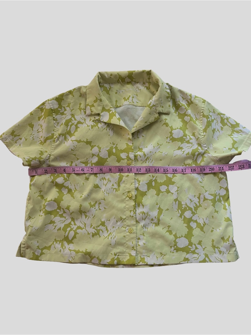 Outdoor Voices SolarCool Tourist Camp Shirt – Hyper Green Floral Medium - Picture 6 of 9